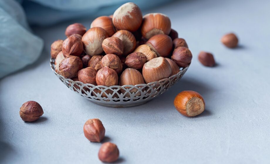 nocciole dentro un vassoio premio smartfood ieo